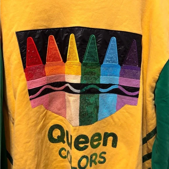 Queen of sparkles Queen Colors Rainbow Crayon Graphic Sweatshirt - Picture 4 of 13